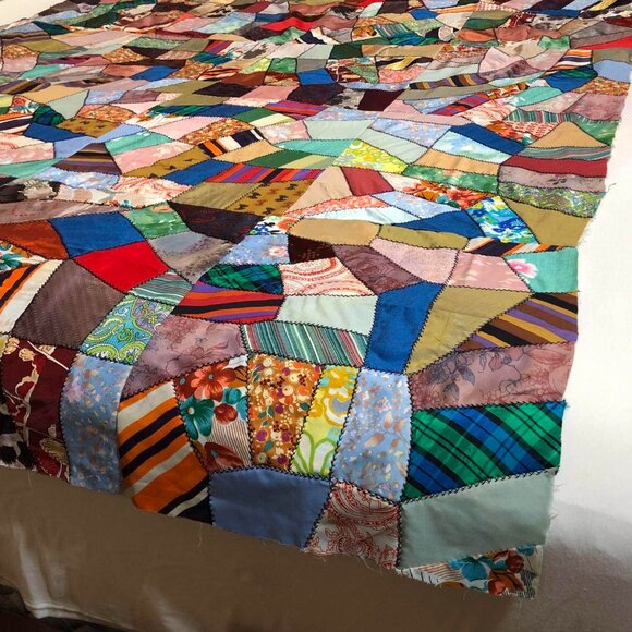 Patchwork quilt top - Picture 4 of 8